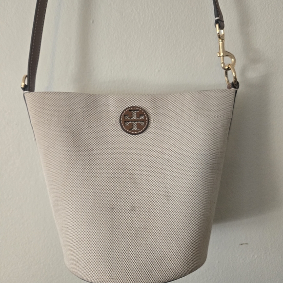 Tory Burch Cream and Tan Shoulder Bag - Picture 12 of 12